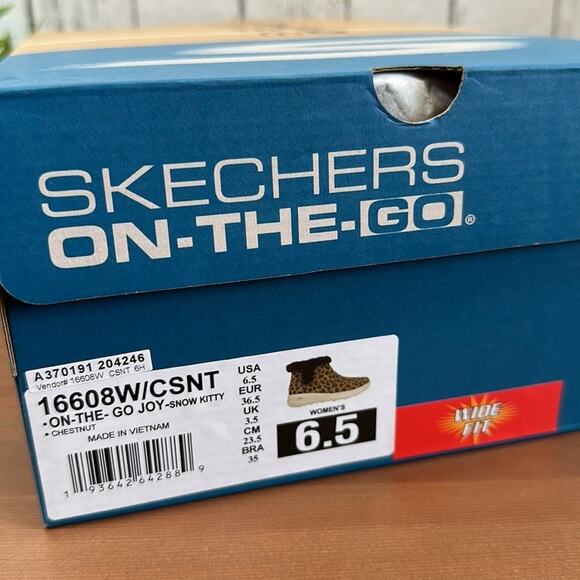 Skechers Animal Print On the Go Bundle Up Ankle Boots Size 6.5 - Picture 11 of 11